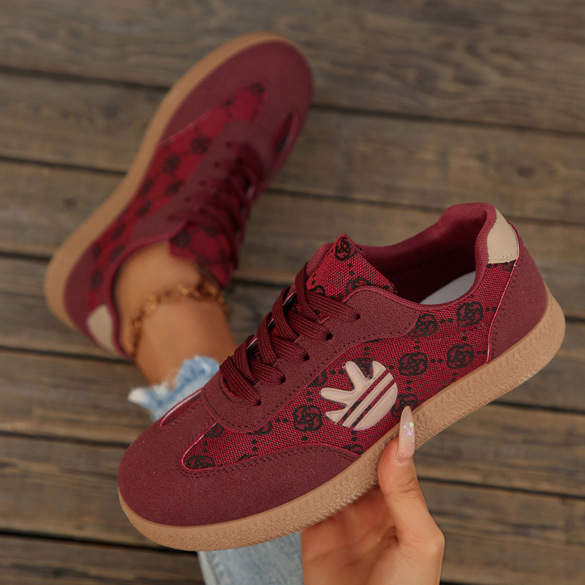 Women's Burgundy Monogram Retro Lace-up Trainers Spring Casual Plus-Size Color-Block Sneakers Lace-Up Thick-Soled Sports Shoes