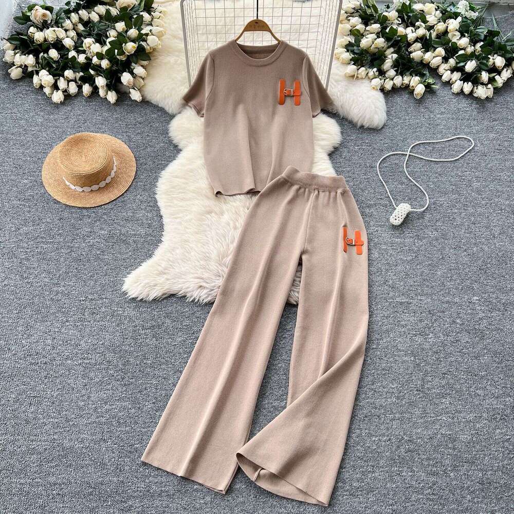 2026 Spring Summer Women Knitted 2 Piece Set Fashion Crew Neck Short Sleeve Top Loose Wide Leg Pants Tracksuit MAKOUFEI