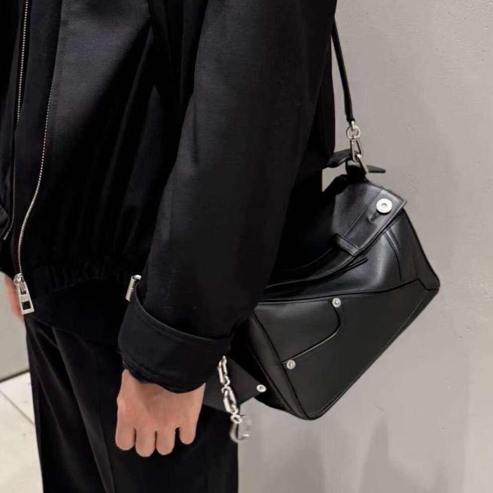 New Vintage Geometric Genuine Leather Pillow Bag Textured Luxury Crossbody Bag Unisex Casual Daily Commute Shoulder Handbag SENYY