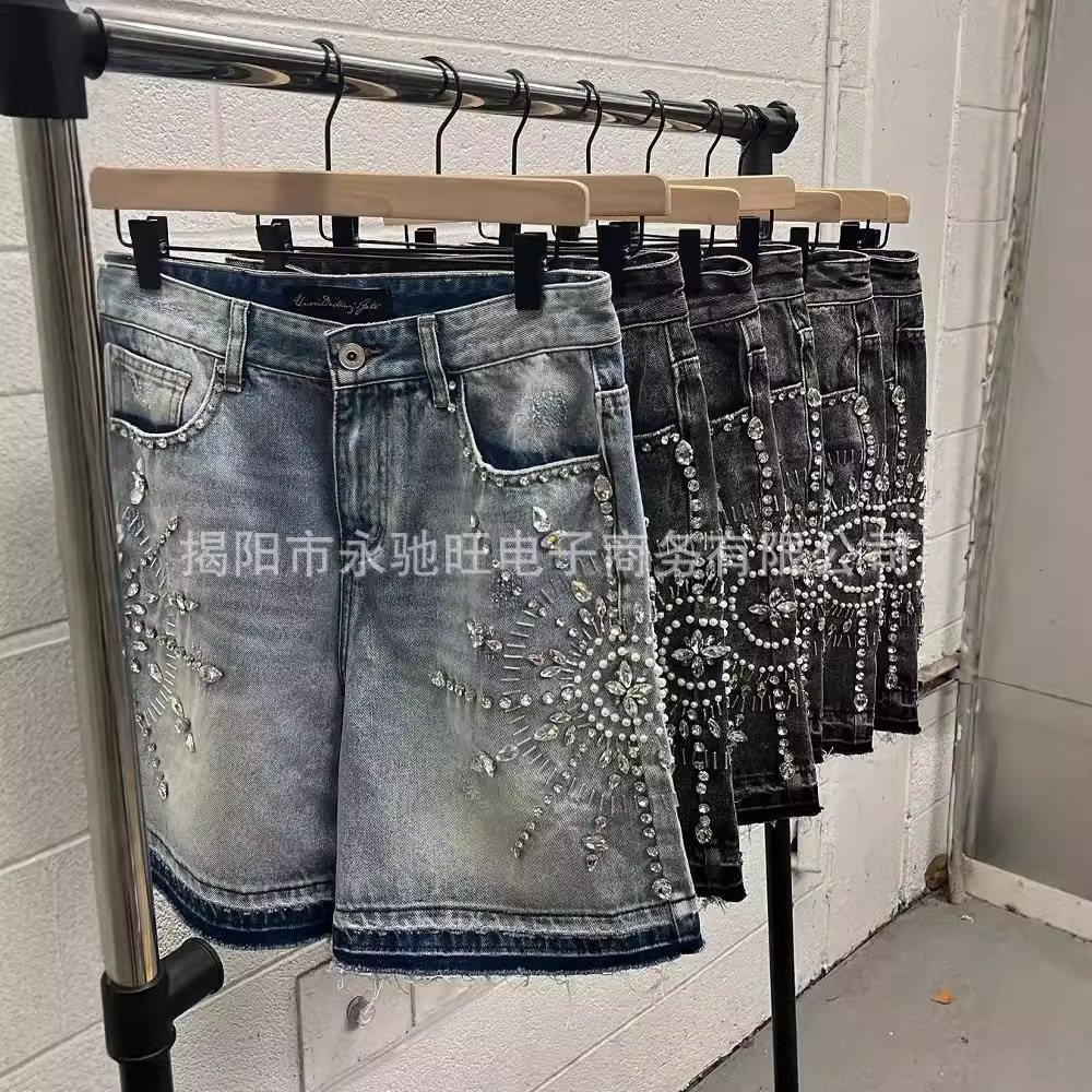 Luxury Brand Designer Men Heavyweight Rhinestone Embellished Denim Shorts American Streetwear Loose Casual Summer Washed Comfortable Versatile Trendy 