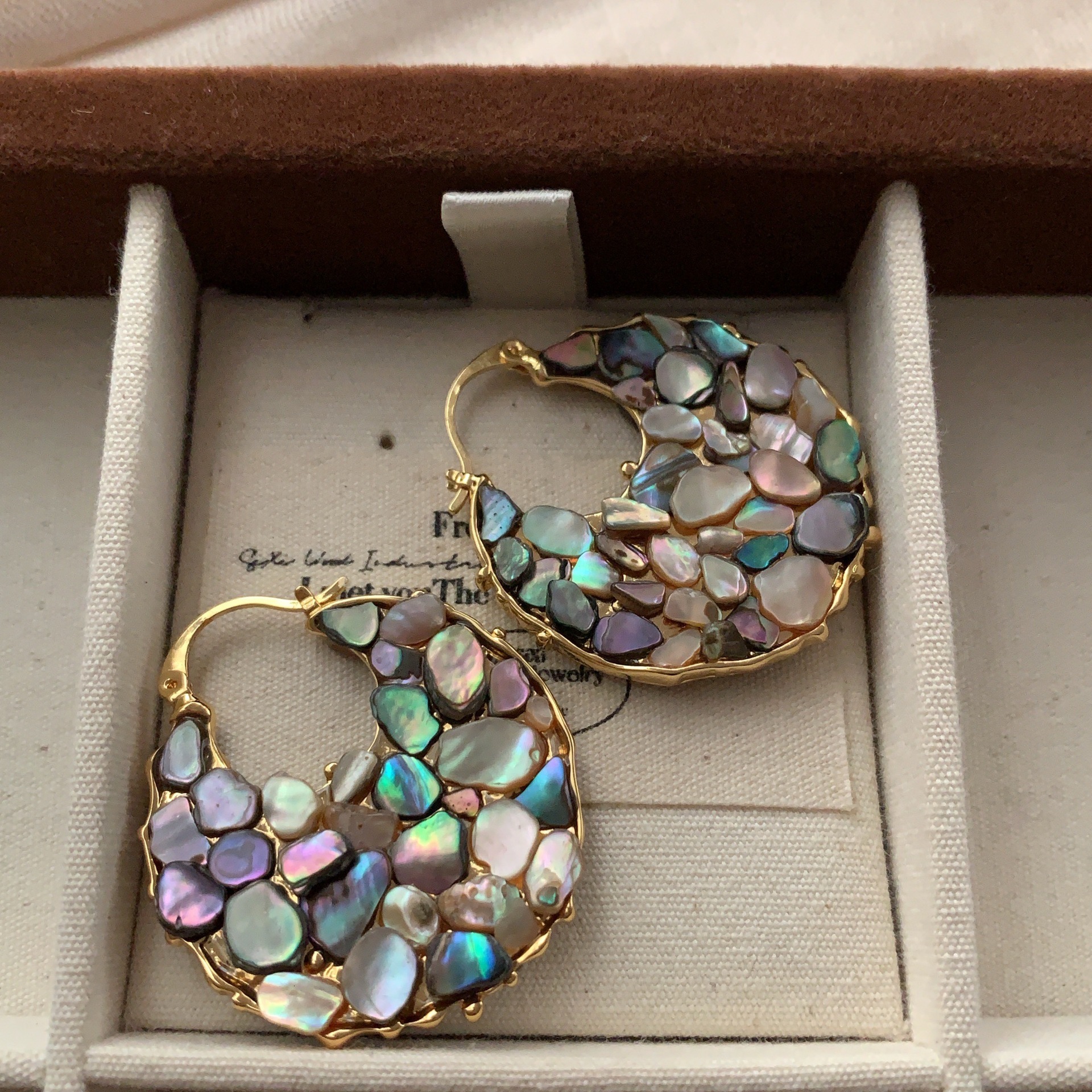 Earrings For Women Colorful Natural Mother Of Pearl Butterfly Shape Exquisite Unique Versatile Fashion Simple Elegant Jewelry - view 4