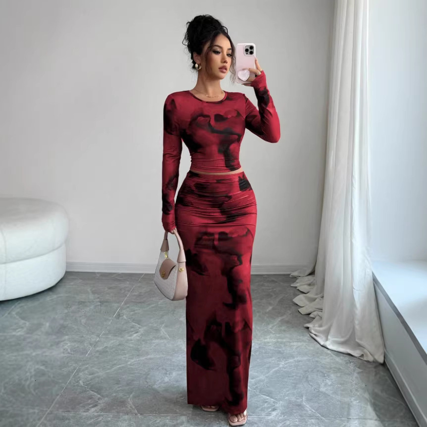 2piece set for women fashionable roundneck elegant slimfit irregular tiedye longsleeve Tshirt and skirt 240402