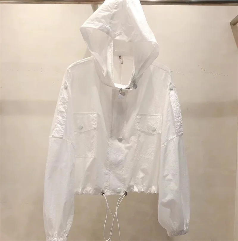 Sunscreen clothing for womens outerwear trend in UV resistant summer thin hooded and sun proof windbreaker jacket 4XL 260421