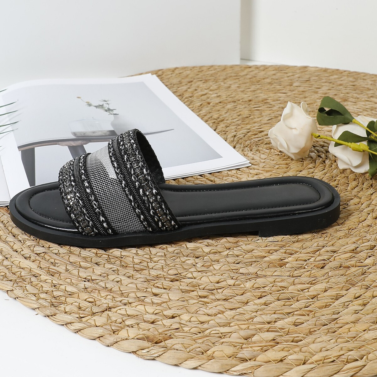 Cross-Border Foreign Trade Casual One-Strap Beach Sandals for Women with D Family Letter Buckle Flat Women's Slippers Slides ddmythur