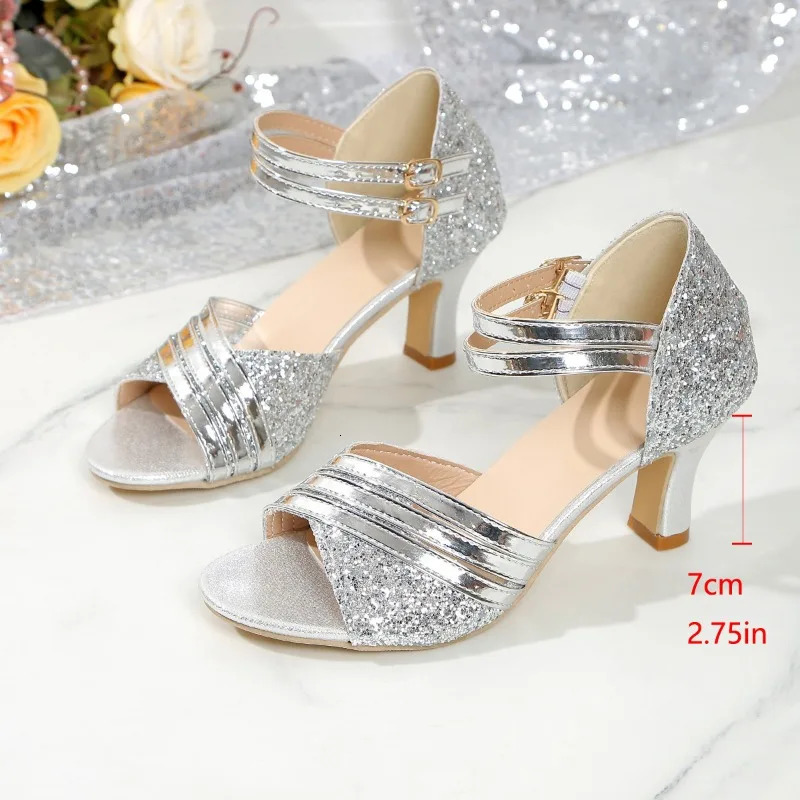 2026 Women Sandals Simple Elegant Women Dress Shoes Shiny Crystal Wedding Bridal Shoes Pointed Toe High Heels Shoes Ladies 260420