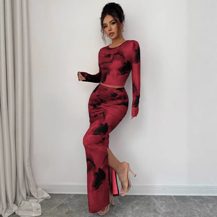 2piece set for women fashionable roundneck elegant slimfit irregular tiedye longsleeve Tshirt and skirt 240402