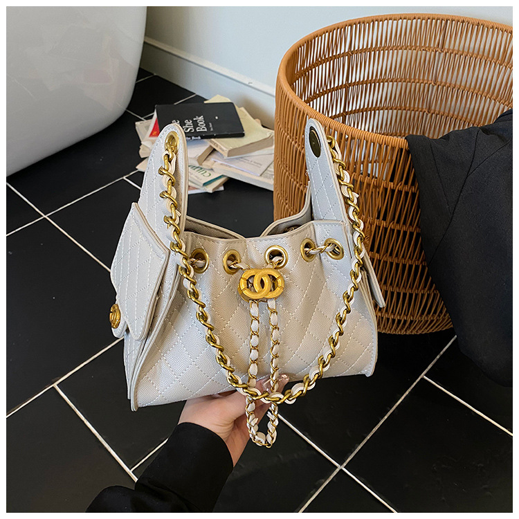designer bag 2026 New Women's Viral Quilted Chain Bucket Bag, Large Capacity Shoulder Underarm Purse, Motorcycle Style Crossbody Handbag