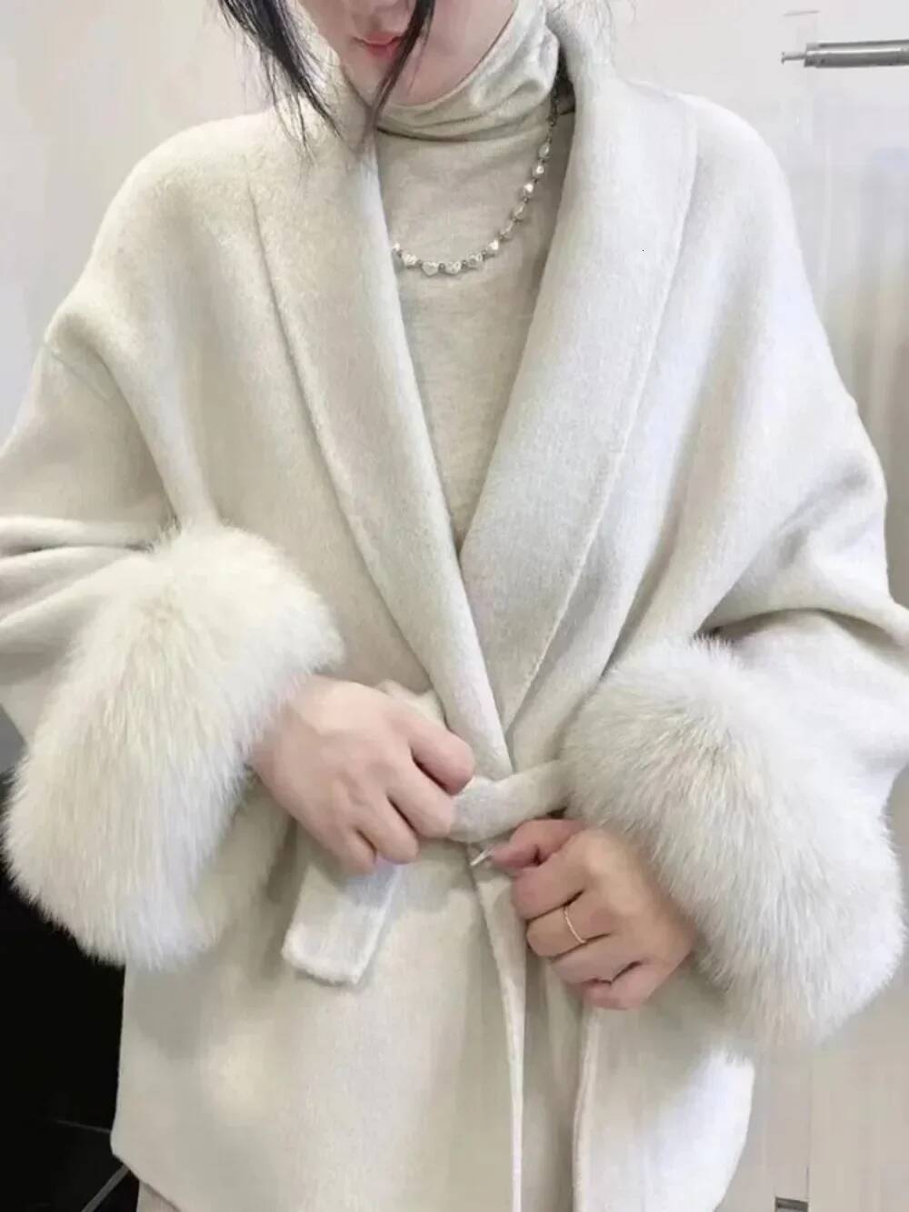 26ss SANRAN Long Sleeve Woolen Coat Elegant Office Lady Overcoats Patchwork Beautiful Women's Clothing Fur Jacket Autumn 2024 Spring - view 4