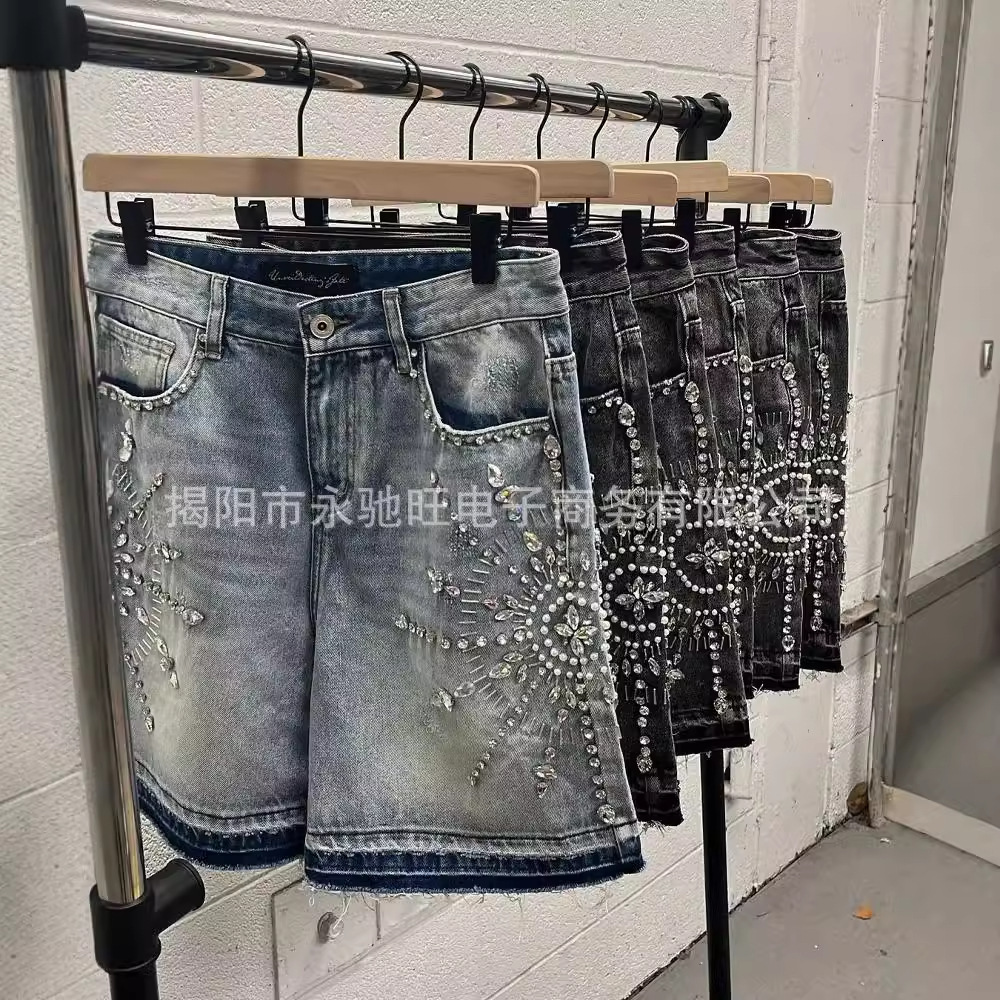Luxury Brand Designer Men Heavyweight Rhinestone Embellished Denim Shorts American Streetwear Loose Casual Summer Washed Comfortable Versatile Trendy 