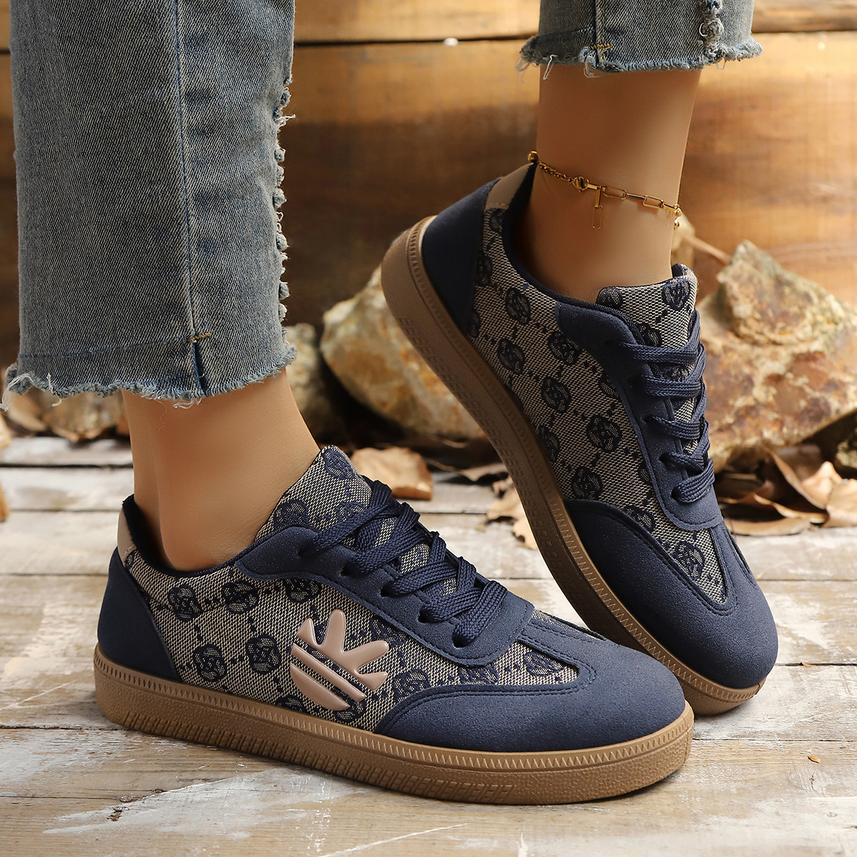 Running Sneaker Designer Shoes Monogram Patchwork Retro Trainers Lace-up Casual Sneakers spring autumn new model large size color-blocking