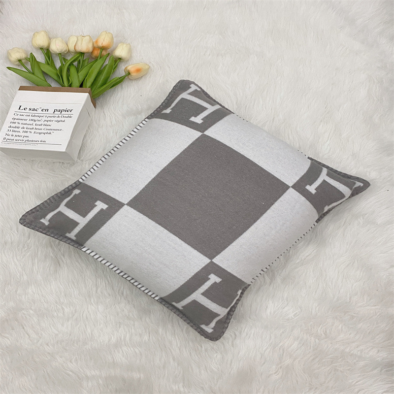 Nordic style for model homes offices cars sofas with lumbar support and back cushion soft pillow