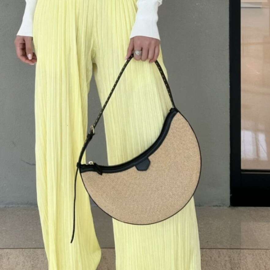 Straw Leather Crescent Bag Women Summer Beach Vacation Casual Shoulder Handbag Trendy Bohemia Lightweight Daily Travel Fashion SENYY