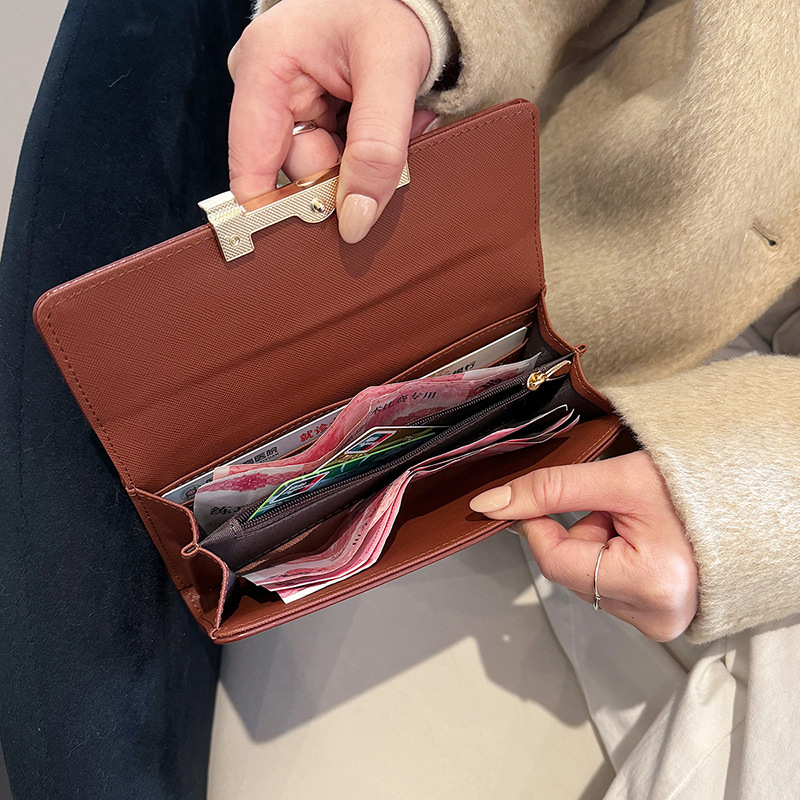 Ladies' Long Wallet, New Retro Niche Multi-Card Slot Cardholder, Large Capacity High-Aesthetic Premium Money Clip, Designer Wallet, Fashion Luxur