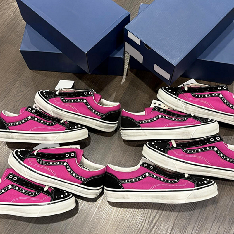 2026 Designer Shoes Men Canvas Sneakers Women Old Skools Shoes With Pearl Decoration Retro Skate Flats Scarpe Plate-forme Trainers Casual Shoes 1083