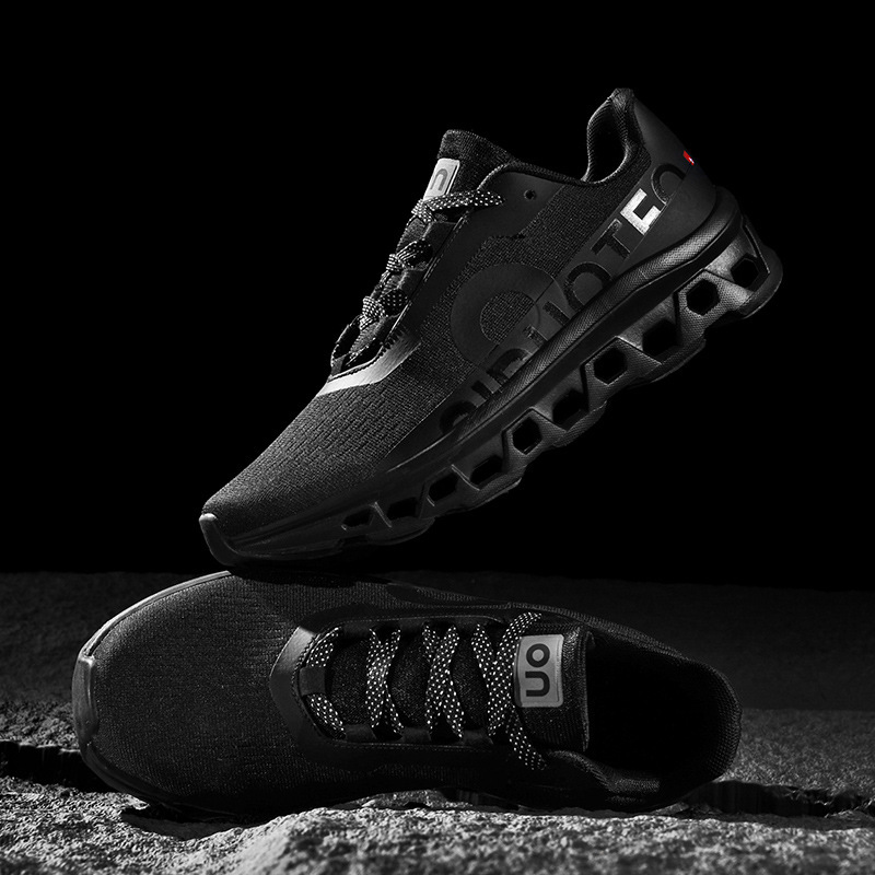 Men's Outdoor Blade Running Shoes Breathable Non-slip Athletic Sneakers Plus-size sports popular mesh couple's fashion low-top air-cushion s