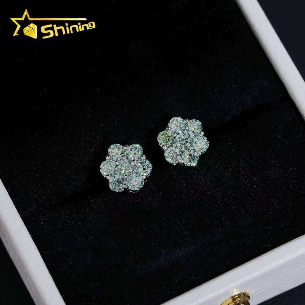 Ready to ship, stock is low. Shipping of men's ice-cold hip-hop pure silver 925 screw-back silicon stone flower cluster earrings