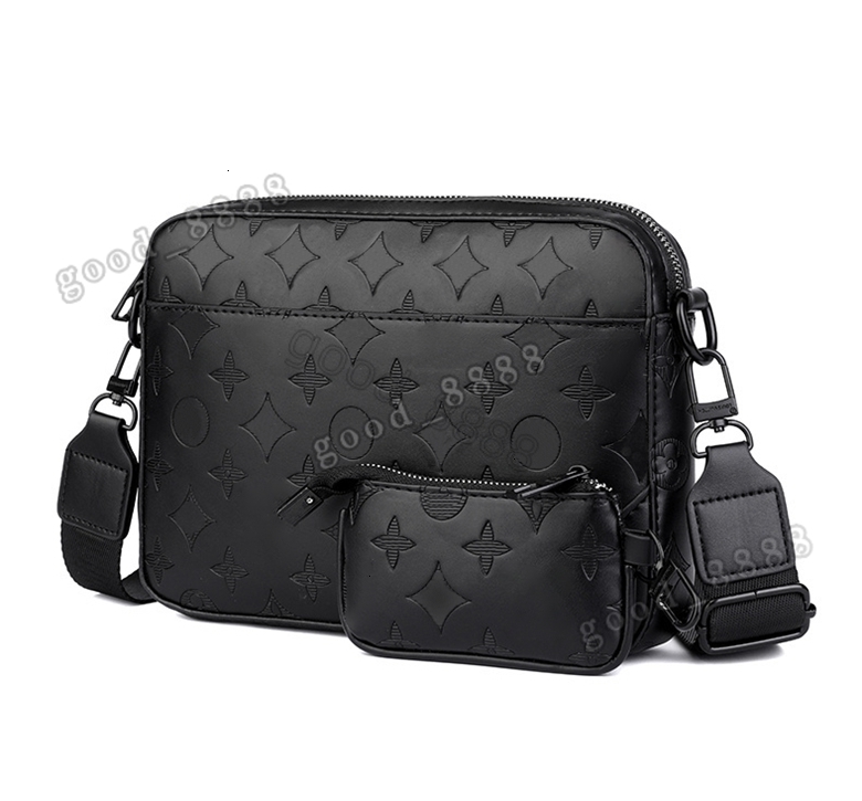10A New Men Designer Shoulder Bags Man Messenger Bag Crossbody Purse Travel Outdoor Packs Male Luxurys bags Casual Cross Body book bag Men Fashion aa