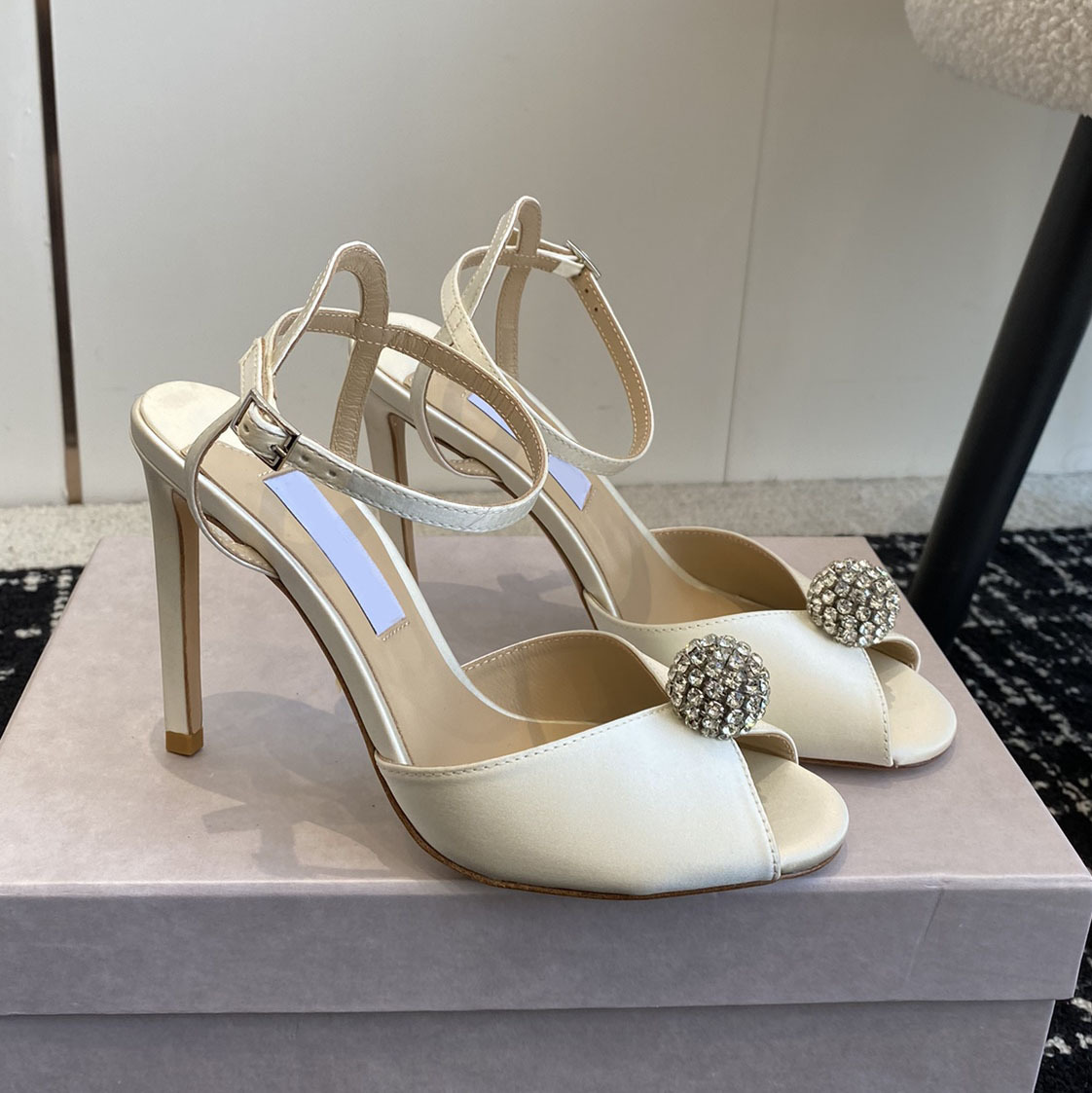 Red Bottom Heels Women Designer Heels Slingback Dress Shoes Sandles Designer Sandals High Heels Wedding Shoes Bridesmaid Shoes Pearl Fish Mouth Sandals With Box 42
