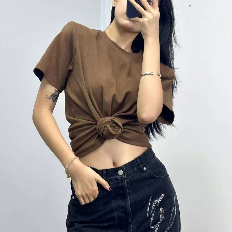 Women's Knotted Button Flowers Threaded T-Shirt, Shoulder Padded Short Sleeve Crew Neck Top, High Quality Cotton, 2025, New, y2k 26W0422
