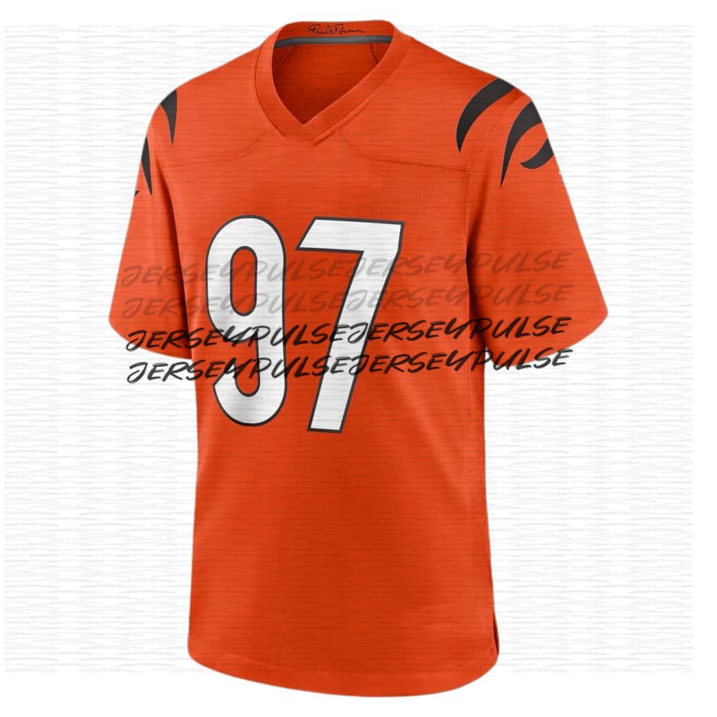 Dexter Lawrence II Joe Burrow Ja'Marr Chase Logan Wilson Chase Brown Sam Hubbard Andrei Iosivas Mike Gesicki Tee Higgins Cam Taylor-Britt Joe Fla