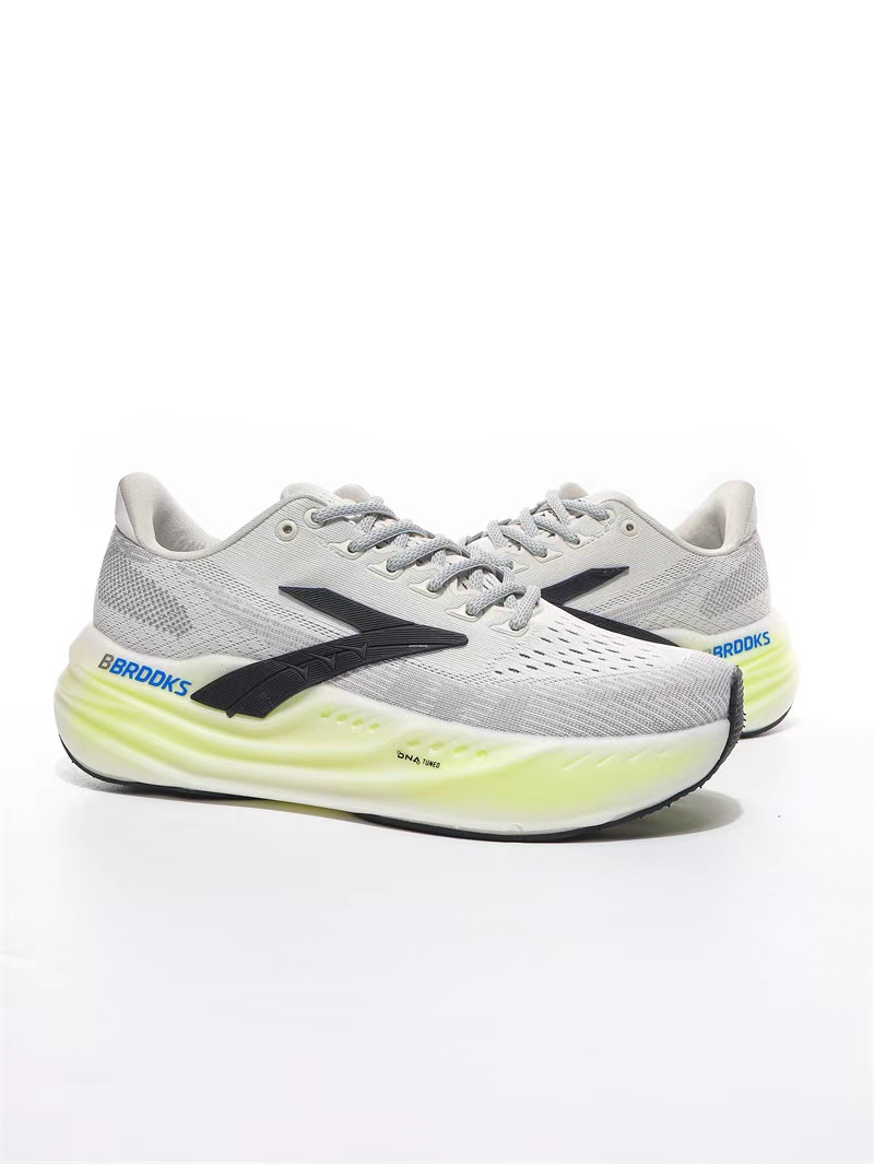 new Low-top sports and casual shoes for men and women training and running shoes