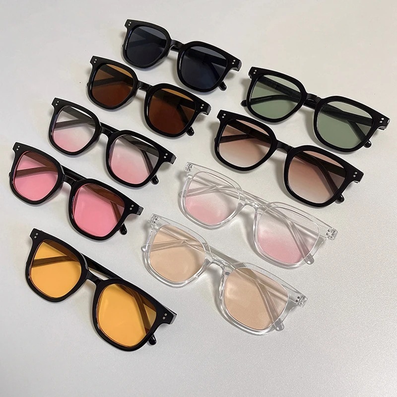 New Fashionable and Unique Internet Celebrity Trend Sunglasses for Women, Blush-Colored, UV and Blue Light Protection, Wholesale