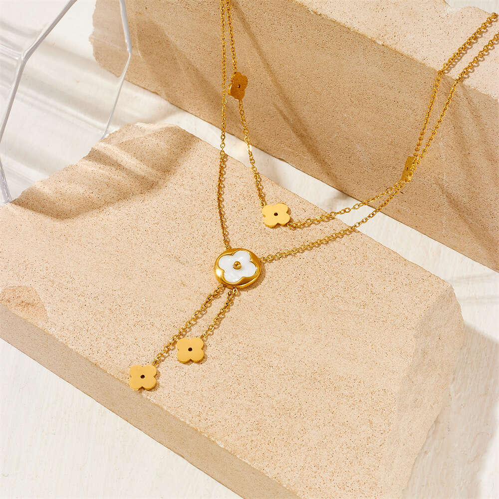 New Fashionable Clover Necklace, Versatile Exquisite, Double-Layer Titanium Steel, Non-Fading, Simple And Light Luxury Ins-Style Collarbone Chain