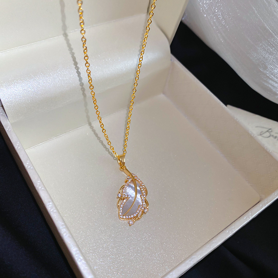 Feather long necklace, clavicle chain jewelry, light luxury and elegant, birthday gift - view 9