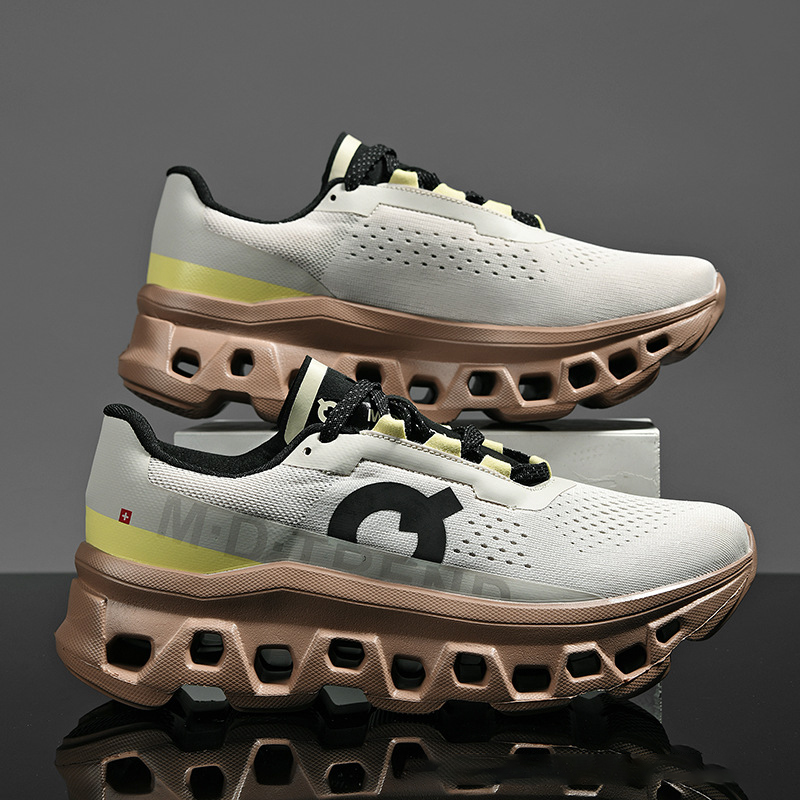 2026 new mesh breathable sneakers shock-absorbing designer running shoes casual trendy lightweight sports shoes for men