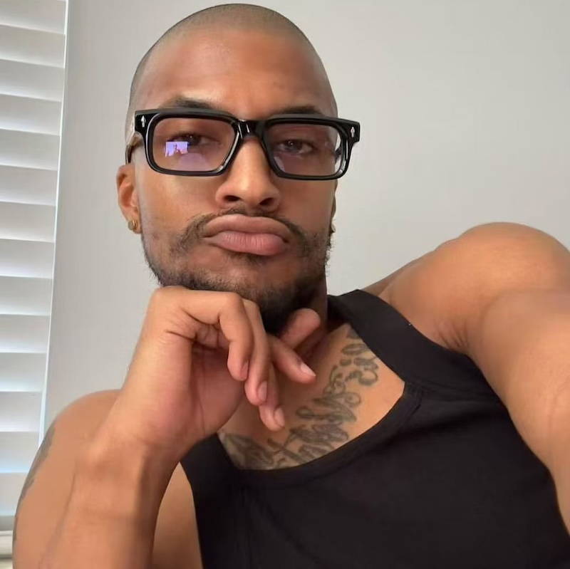 Retro Thick Leg Square Frame Sunglasses Men Women Popular Brand Small Rice Nail Sun Glasses Black Yellow Glasses Summer Beach Anti Blue Light Blocking