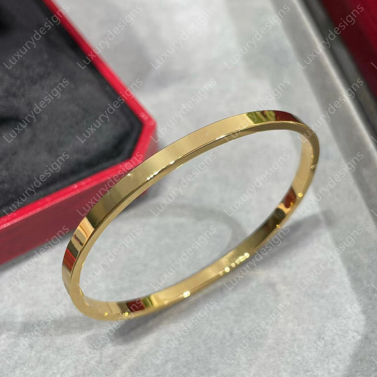 Gold Luxury Bracelet Womens Designer Bracelet Screw Thin Bangle Diamonds Top V-gold 18k Gold Plated 3 Colors wtih Classic Red Box Packing