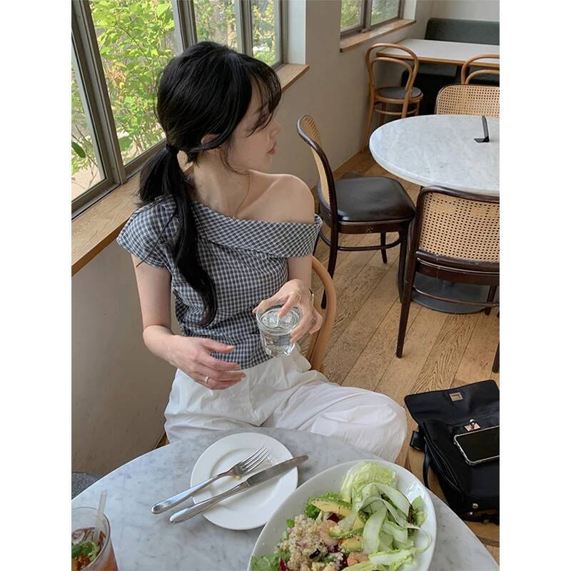 Vintage Plaid Shirts Women Harajuku Aesthetic Sexy Skew Collar Blouses Summer Ladies Korean Ruffles Patchwork Casual Design Tops dongdumaoyi