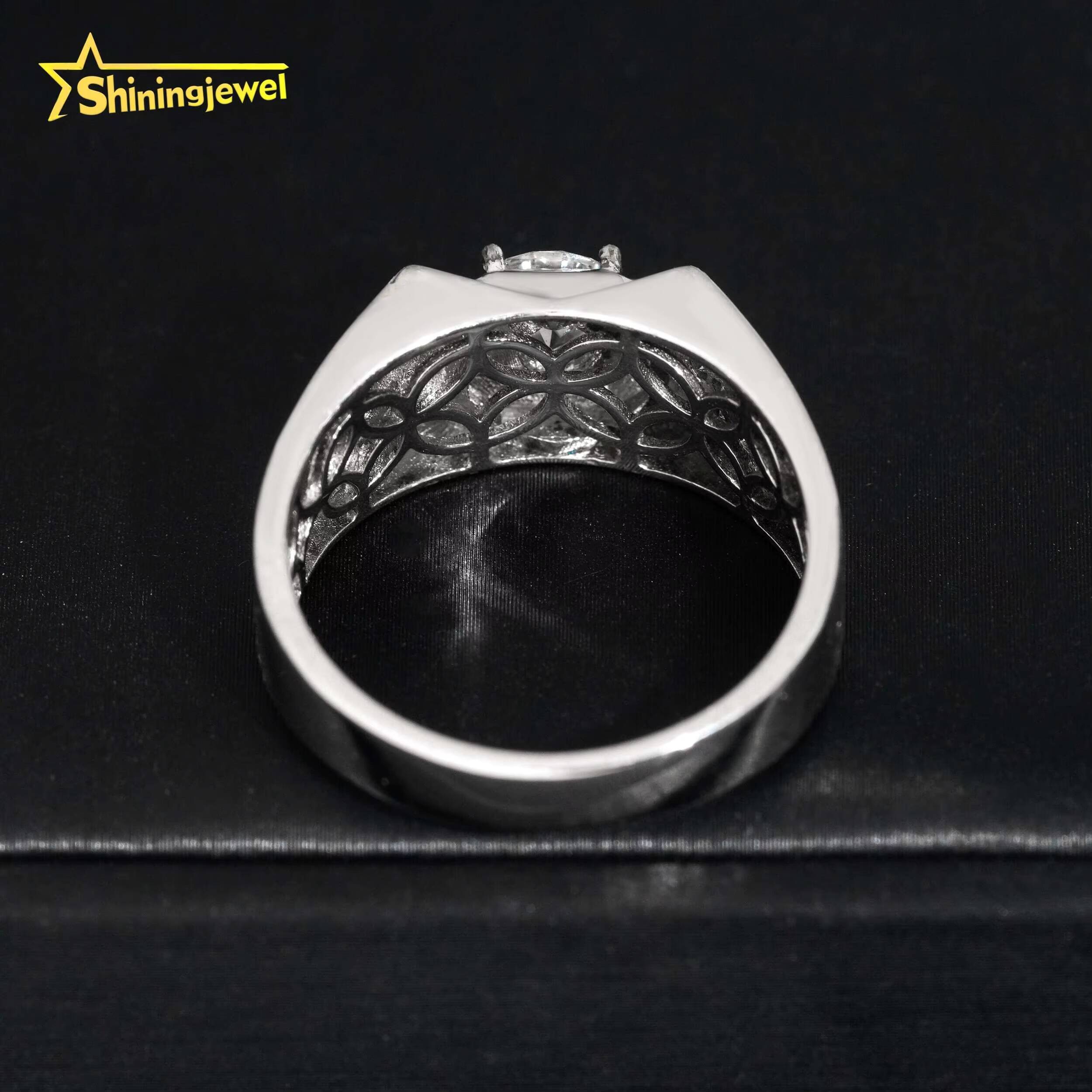 Fashion Hip Hop Rappper Moissanite Jewelry Round Diamond Iced Out Band Ring VVS Moissanite 925 Silver Band Ring for Men