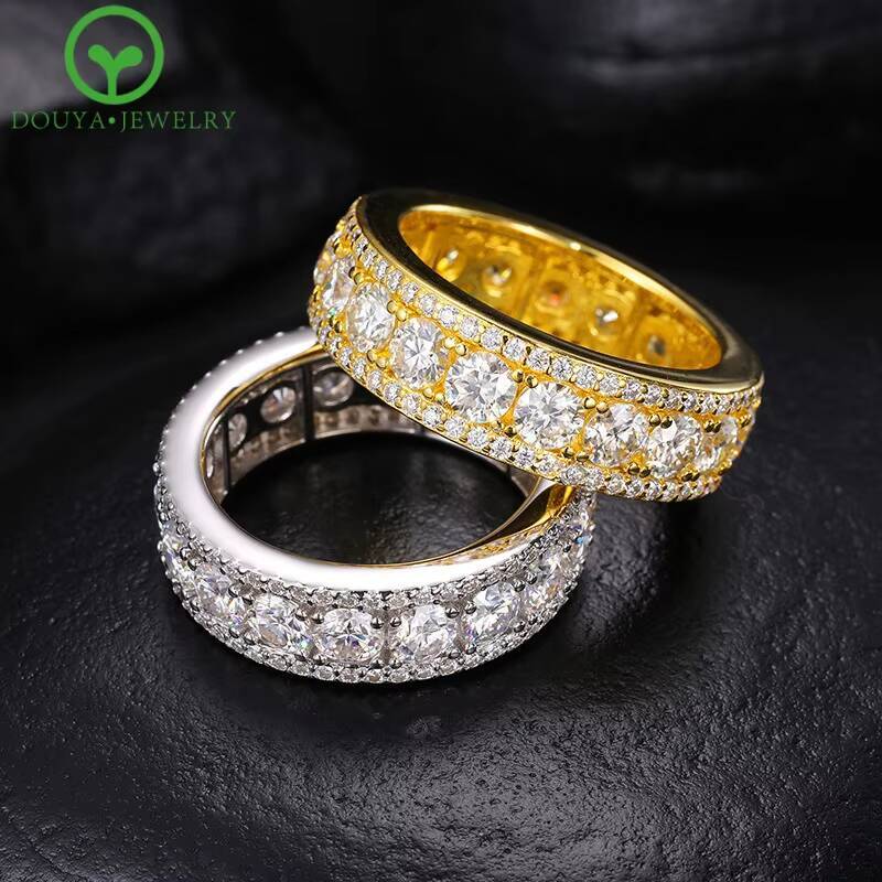 Hip Hop Style 925 Sterling Silver Exquisite Round Moissanite Ring Cool Rings for Men and Women