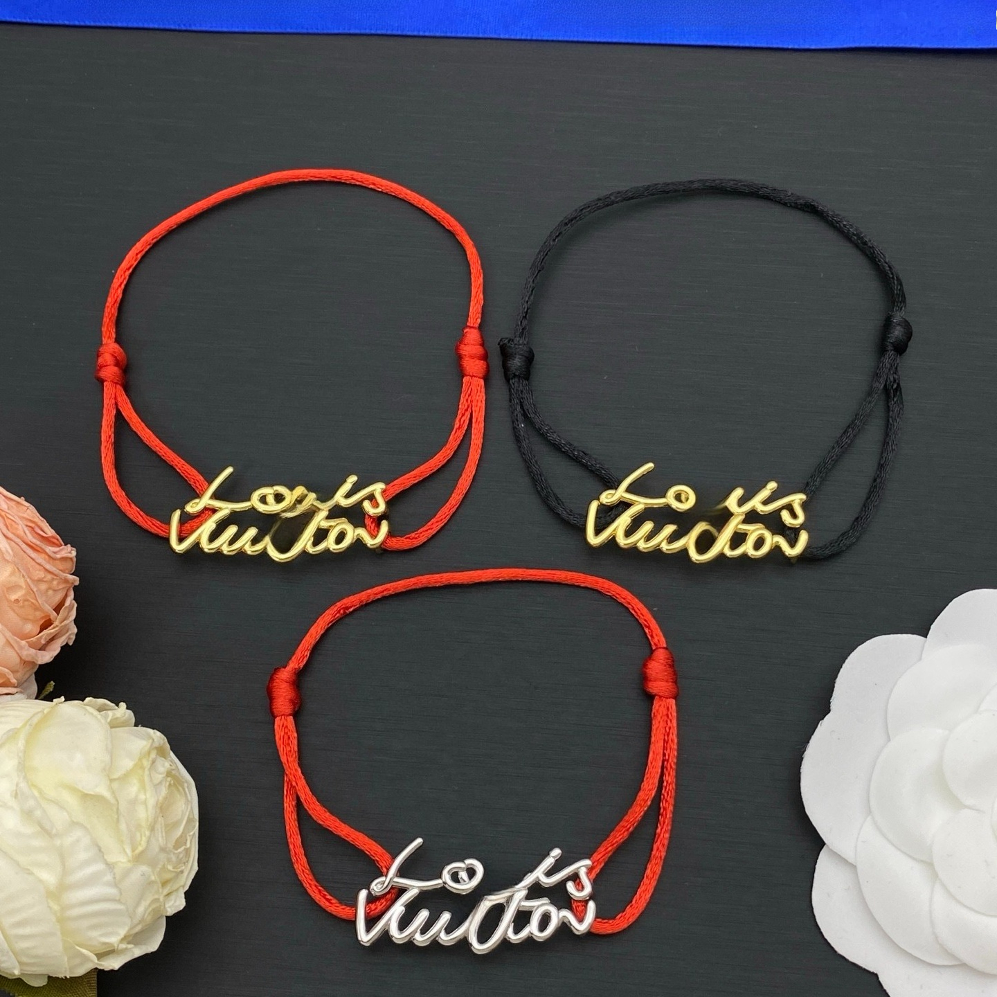 Designer Chain Bracelets for Womens Fashion Bracelet Necklace Earrings Luxury Jewelry Letter Braclets Gold Cuff Charm Bracelets