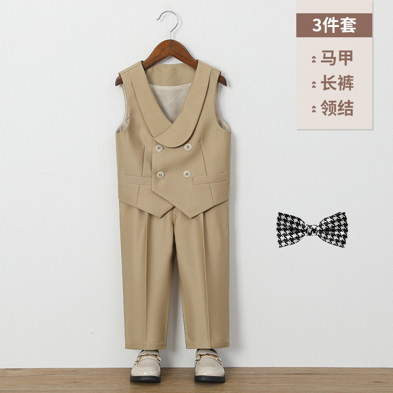 Boys suits autumn and winter flower childrens dresses performance clothes English baby one year old 260302