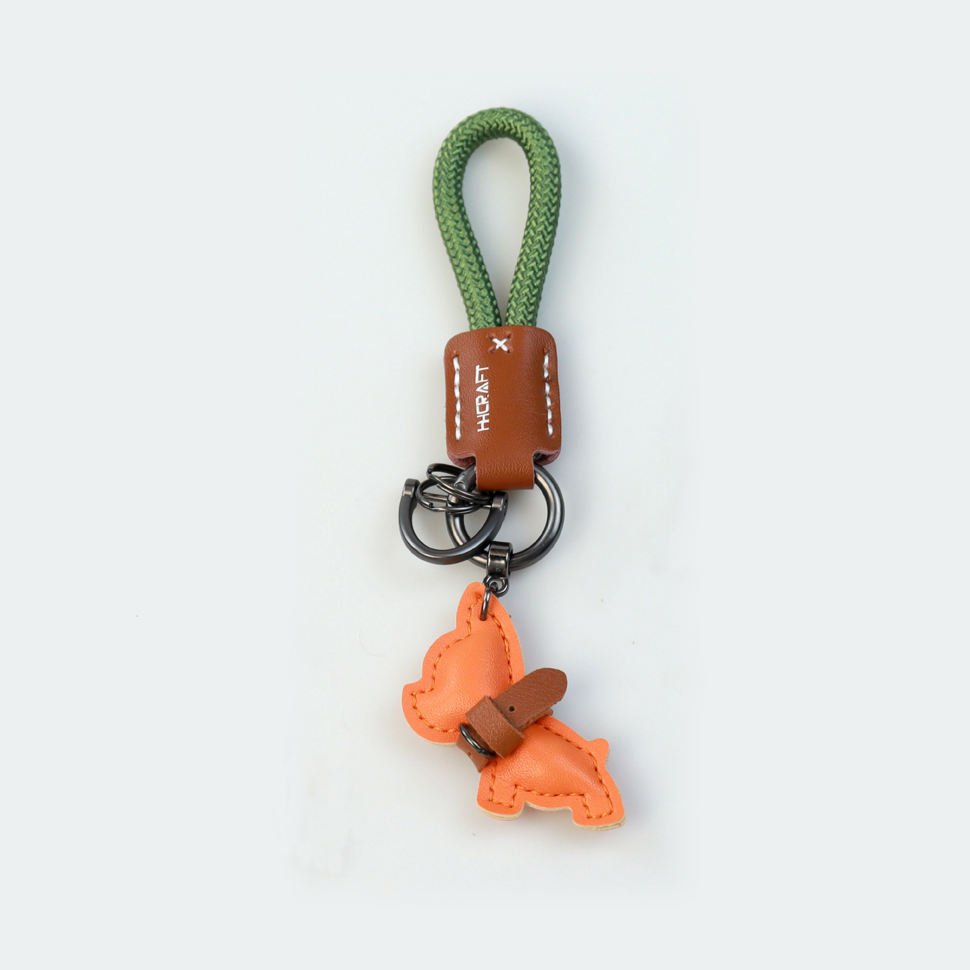 Handmade high-quality leather car keychain with cute French Bulldog pendant, creative gift for couples, high-end bag accessory