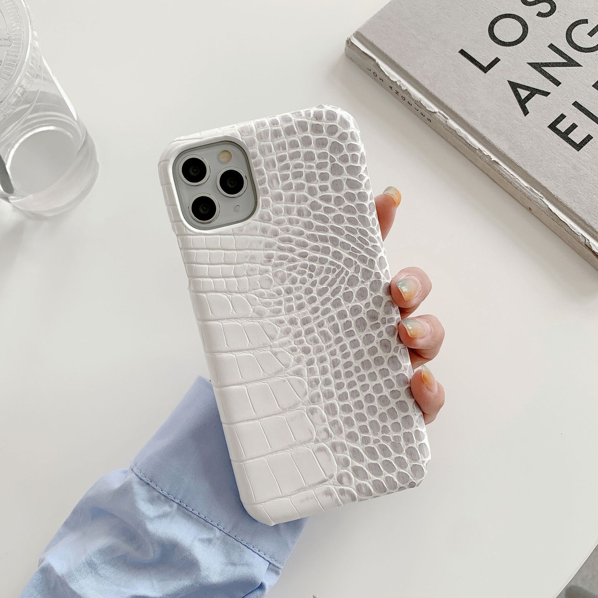 Crocodile pattern phone suitable iPhone 17 Pro Max, protective cover for Apple 16/15, trendy brand hard case
