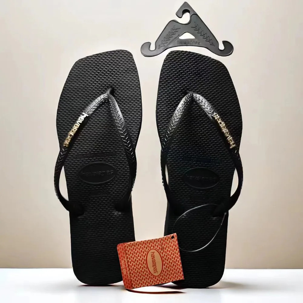 Summer Womens Flip Flops Summer Outdoor Slippers Travel Outdoor Beach Slippers 2025 Fashion Womens Shoes zapatos de mujer 260407