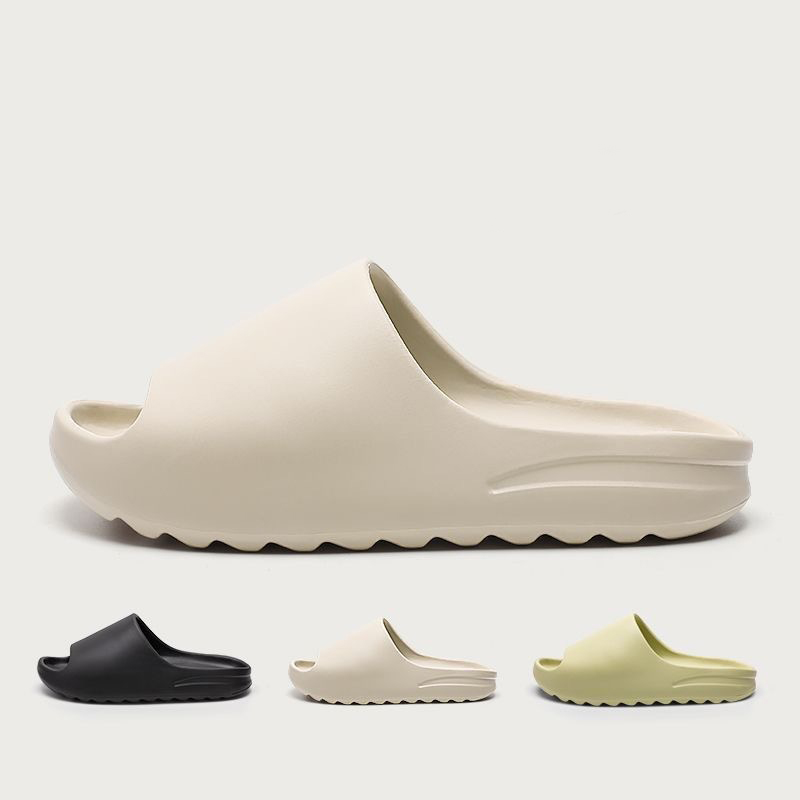 New Designer Flat Slippers for Men Thick-soled Anti-slip Wear-resistant Sandals for Women Home and Outdoor Beach Shoes