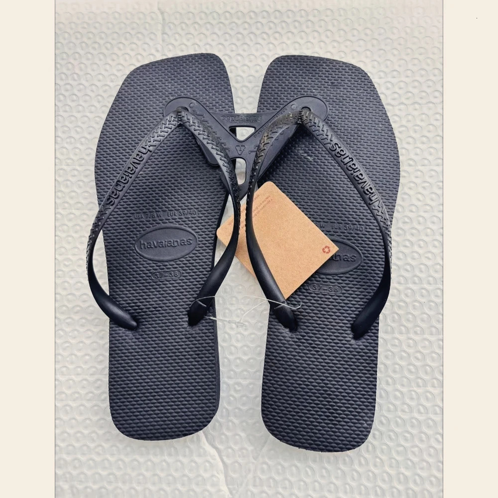 Summer Womens Flip Flops Summer Outdoor Slippers Travel Outdoor Beach Slippers 2025 Fashion Womens Shoes zapatos de mujer 260407