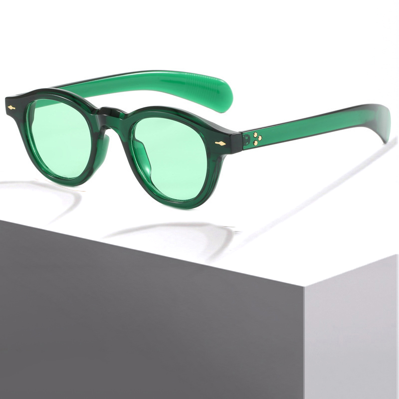 Small Round Sunglasses Women Retro Clear Ocean Lens Shades UV400 Men Rivets Punk Sun Glasses Thick Steampunk Beach Travel Shades Oval UV400 CB Fashion