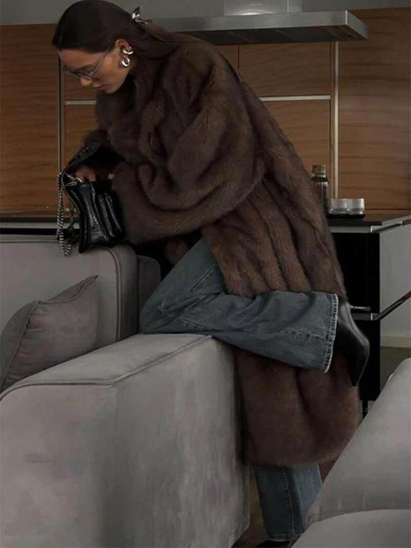 Faux Fur Coat Women 2025 Winter Warm Fluffy Jacket Long Sleeve High Street Chic Female Overcoat Fashion Gradient Outwear 250919