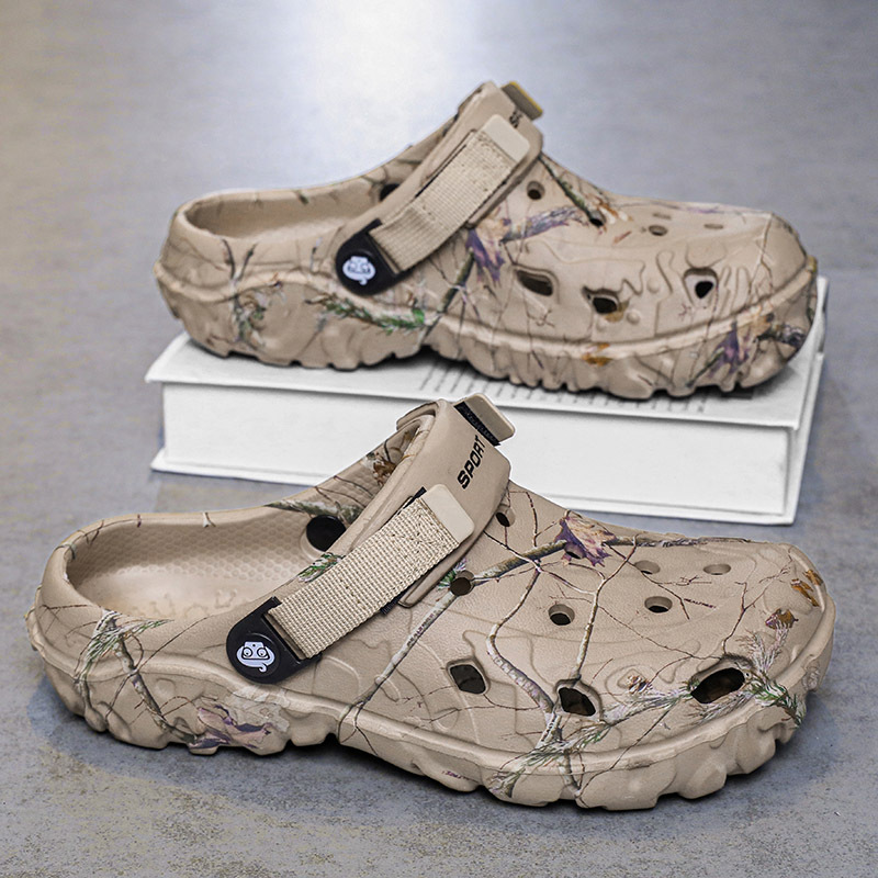 Summer thick soled designer beach shoes with soft non slip and wear-resistant sandals for men and women slippers