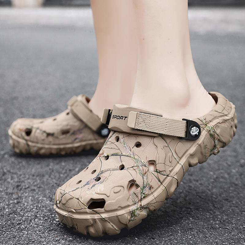 Summer thick soled designer beach shoes with soft non slip and wear-resistant sandals for men and women slippers