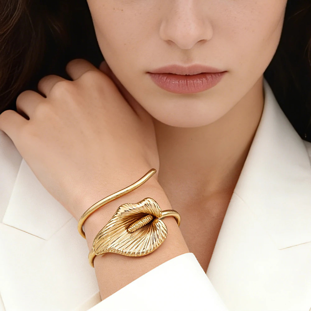 Gold-Tone Calla Lily Jewelry Set - Open Cuff Choker Adjustable Ring Bracelet - Floral Botanical Statement Accessory for Women 260421 - view 6