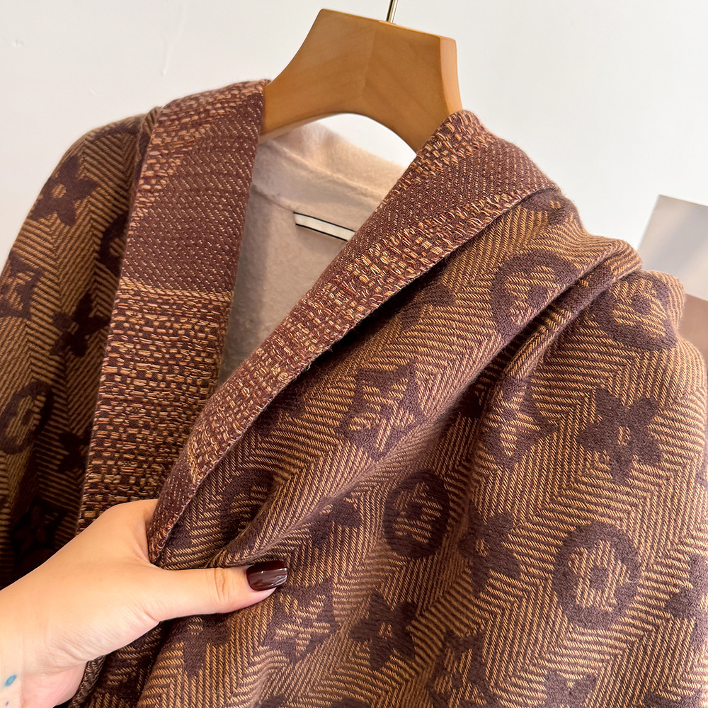 Designer Scarf Luxurious Women's Shawl - Double-sided Tassel Wool Scarf - Suitable For Autumn And Winter - Provides Outdoor Warmth - Fashionable 