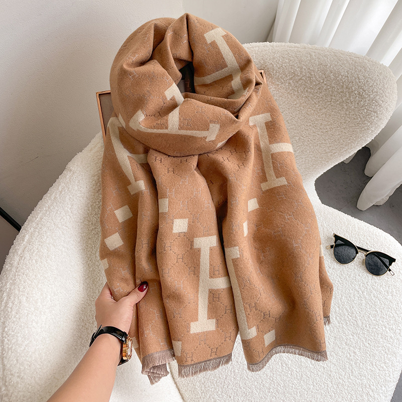 Designer Scarf - Women's High-end Letters Scarf - Luxurious Style Double-sided Thick Fleece-like Blanket Fashionable Multi-purpose Warmth Scarf