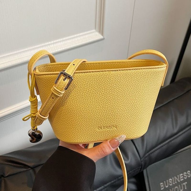 Mini Shoulder Bucket Bags For Women Pure Color PU Leather Cross Body Bag With Pendant Summer Latest Handbags 250527