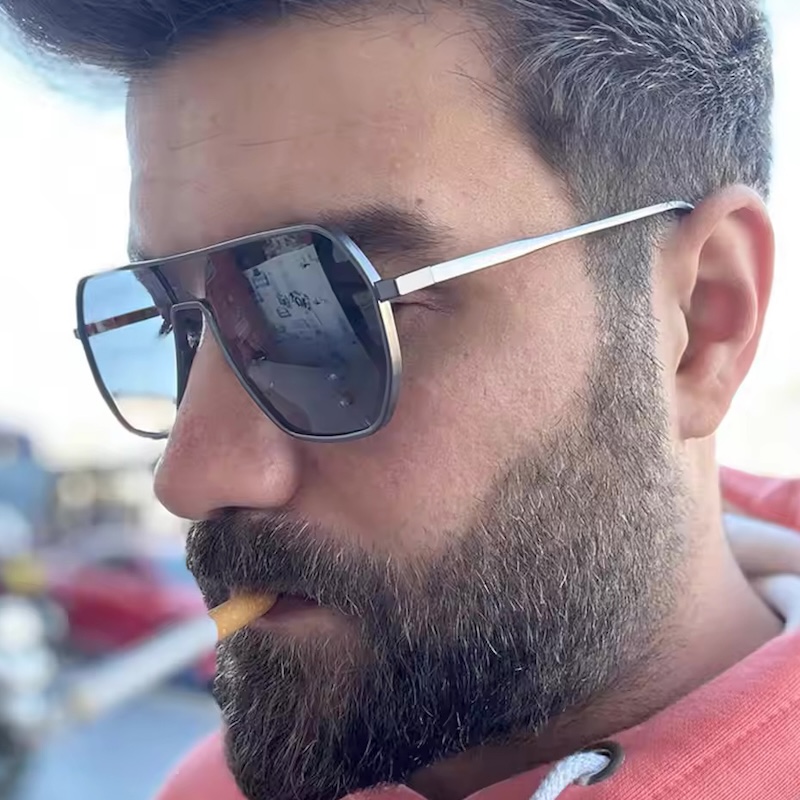 Pilot Polarized Sunglasses Men Metal Frame Oversized flattering round face Classic Driving anti glare lightweight square shades Fishing CB Fashion Ace